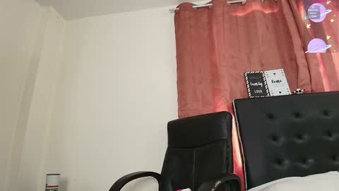 Isabella online show from 02-02-25, 07:57