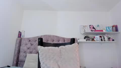 Snapshot of amadamar chatting on 07-03-26, 09:21 valentia online show from 07-03-26, 09:21