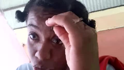 Snapshot of amah17 chatting on 01-11-25, 11:34 Amah online show from 01-11-25, 11:34