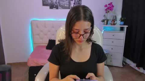 B I A N C A online show from 04-16-26, 07:58