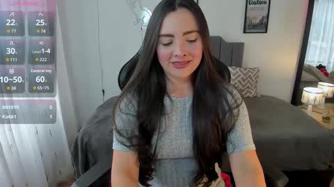 Hi Im AmaiaHelp me reach 100 likes online show from 10-15-25, 08:09