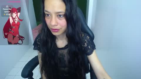 Snapshot of amaia_t chatting on 02-11-26, 12:43 Amaia online show from 02-11-26, 12:43