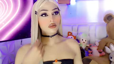 amal_baddel_ online show from 03-11-25, 07:37