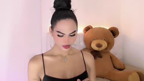 Snapshot of amal_baddel_ chatting on 01-14-26, 05:02 amal_baddel_ online show from 01-14-26, 05:02