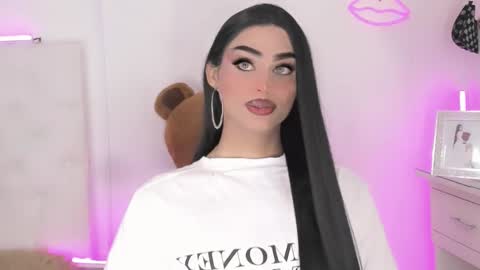 Snapshot of amal_baddel_ chatting on 02-07-26, 04:05 amal_baddel_ online show from 02-07-26, 04:05