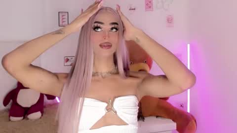 Snapshot of amal_baddel_ chatting on 02-24-26, 04:43 amal_baddel_ online show from 02-24-26, 04:43