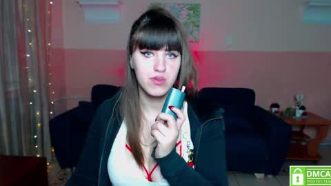 Snapshot of amali_ivanna_smit chatting on 02-14-25, 12:25 Ivanna online show from 02-14-25, 12:25