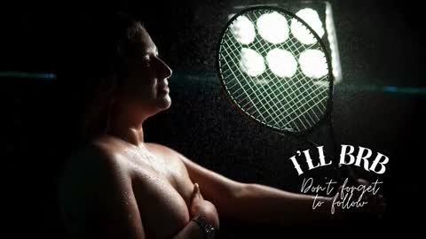 Amalia Im Back See you soon this January 7 at 10 pm Colombia time online show from 12-21-25, 02:08