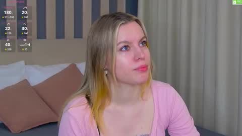 Snapshot of amaliabell chatting on 02-07-26, 01:15 Amalia online show from 02-07-26, 01:15