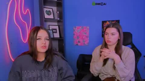 Snapshot of amalialowell chatting on 02-18-26, 04:14 Amalia online show from 02-18-26, 04:14