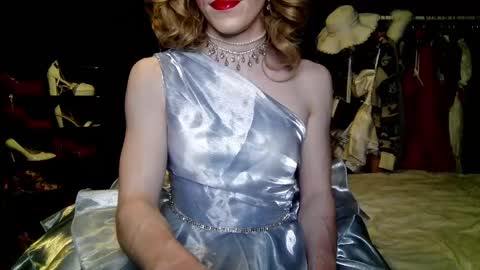 Amalie online show from 03-22-26, 03:26