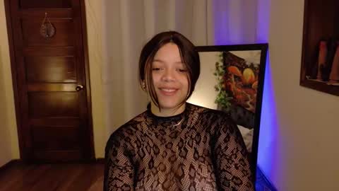 Snapshot of amand1_sweet chatting on 10-17-25, 01:25 online show from 10-17-25, 01:25