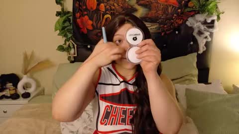 Snapshot of amand1_sweet chatting on 10-23-25, 12:15 online show from 10-23-25, 12:15