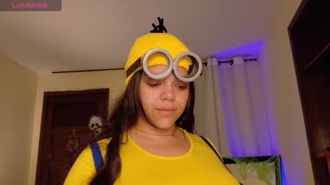 Snapshot of amand1_sweet chatting on 10-30-25, 01:12 online show from 10-30-25, 01:12