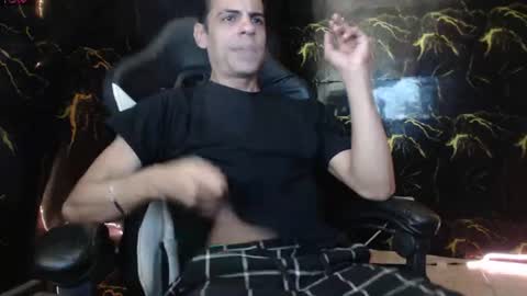Snapshot of amand_sex chatting on 06-13-26, 02:42 amand_sex online show from 06-13-26, 02:42