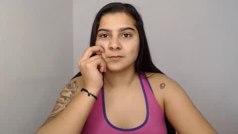 The queen of the biceps  online show from 01-10-25, 10:39