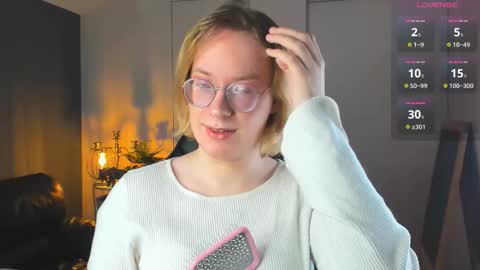 Hi im Amanda online show from 11-06-25, 07:20