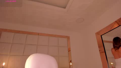 Snapshot of amanda_colin chatting on 07-24-26, 03:21 Amanda online show from 07-24-26, 03:21