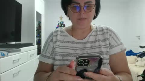 Anda .. online show from 12-21-25, 10:00