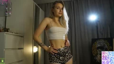     online show from 11-08-25, 06:51