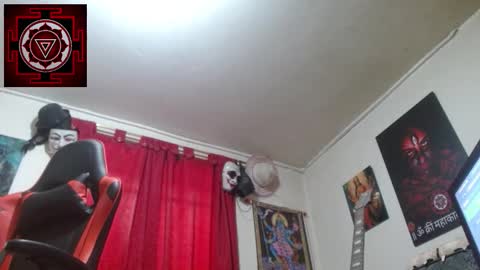 Amanda Valeska online show from 11-17-25, 02:56