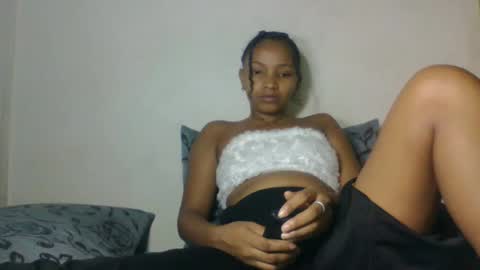 amandaaa25 online show from 09-28-25, 12:43