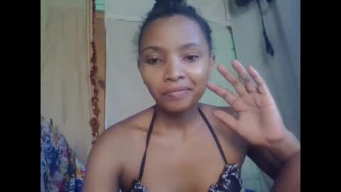 amandaaa25 online show from 10-17-25, 12:19