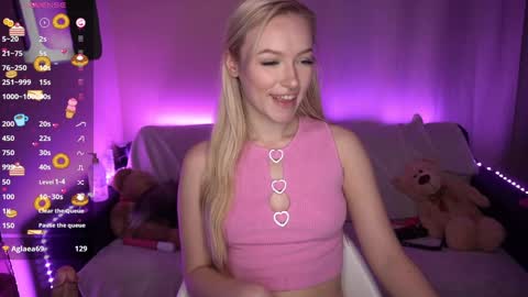 Amanda online show from 12-22-24, 04:17