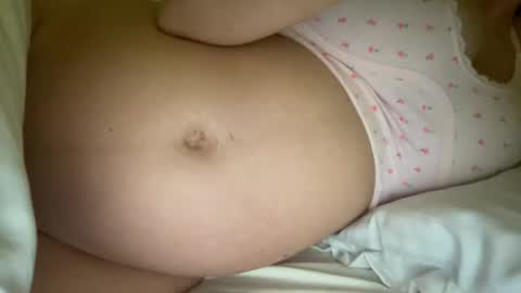 Snapshot of amandalovescock123 chatting on 02-06-25, 05:57 amandalovescock123 online show from 02-06-25, 05:57