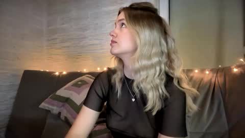 amandatalk online show from 11-19-25, 06:13