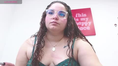 Snapshot of amandawatts chatting on 04-03-26, 04:05 Amanda W online show from 04-03-26, 04:05