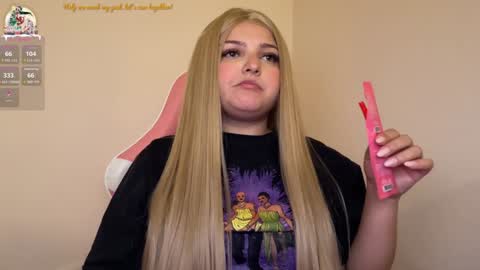 Snapshot of amandhaaa chatting on 12-22-24, 08:03 Amandha online show from 12-22-24, 08:03
