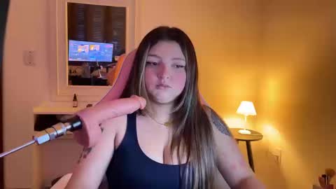 Snapshot of amandhaaa chatting on 09-24-25, 08:34 Amandha online show from 09-24-25, 08:34