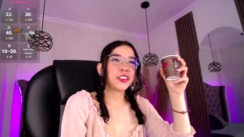 amara_davis1 online show from 06-02-26, 05:09