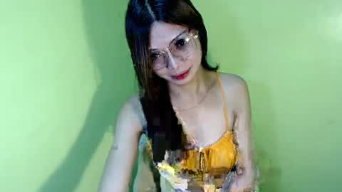 Snapshot of amarabellax chatting on 07-25-26, 10:29 BELLA online show from 07-25-26, 10:29