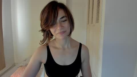 Snapshot of amaranthaajames chatting on 02-10-25, 09:58 Amarantha online show from 02-10-25, 09:58