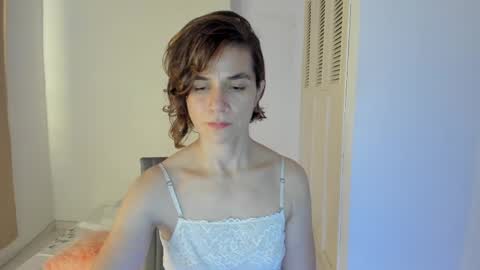 Snapshot of amaranthaajames chatting on 02-24-25, 05:00 Amarantha online show from 02-24-25, 05:00