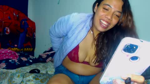 Amara Julia online show from 12-10-24, 06:28