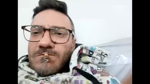 amaras5 online show from 11-10-25, 12:42