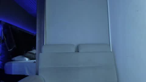 Emily online show from 03-19-26, 09:24