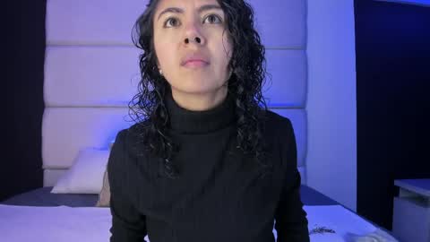 Snapshot of amarettho chatting on 05-31-26, 11:06 Emily online show from 05-31-26, 11:06