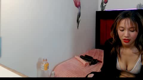 AMARYXS1 online show from 12-21-25, 04:03