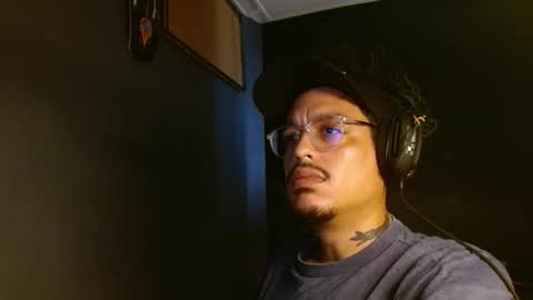 amateurmen33 online show from 04-10-26, 04:55