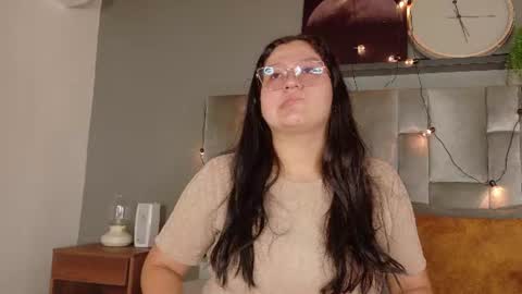 Snapshot of amatistasky__ chatting on 06-17-26, 11:23 AMATISTA online show from 06-17-26, 11:23