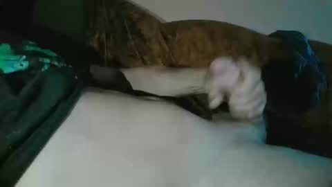 amazingcuteboy845 online show from 09-28-25, 12:49