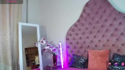 Snapshot of amazongoddess_ chatting on 05-07-26, 11:59 Amazon online show from 05-07-26, 11:59