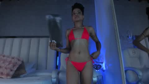 Snapshot of ambaar_moon_ chatting on 12-01-25, 07:30 Ambar online show from 12-01-25, 07:30