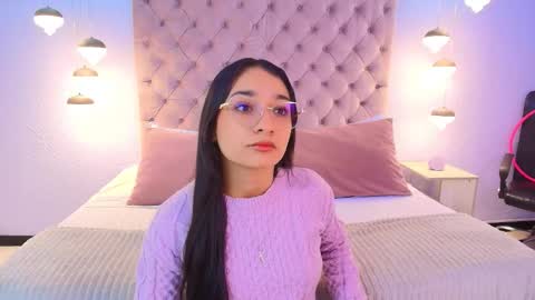 Snapshot of ambar___x chatting on 02-17-26, 01:51 Ambar online show from 02-17-26, 01:51