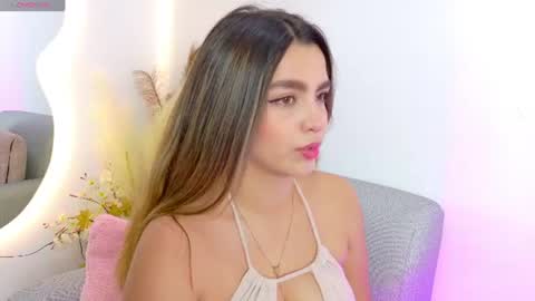 Snapshot of ambar_carterr chatting on 07-08-26, 03:33 Ambar online show from 07-08-26, 03:33