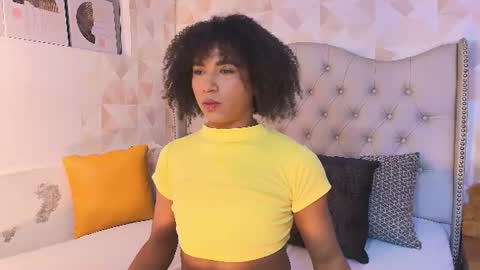 Snapshot of ambar_collin chatting on 08-01-26, 08:08 Ambar online show from 08-01-26, 08:08